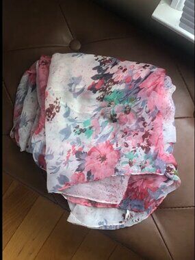 Pretty Floral Scarf